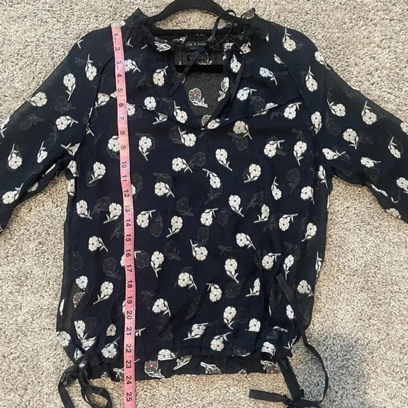 Rag & Bone Chiffon Sheer Floral Blouse Womens Extra Small Navy Tie Neck - Picture 7 of 8